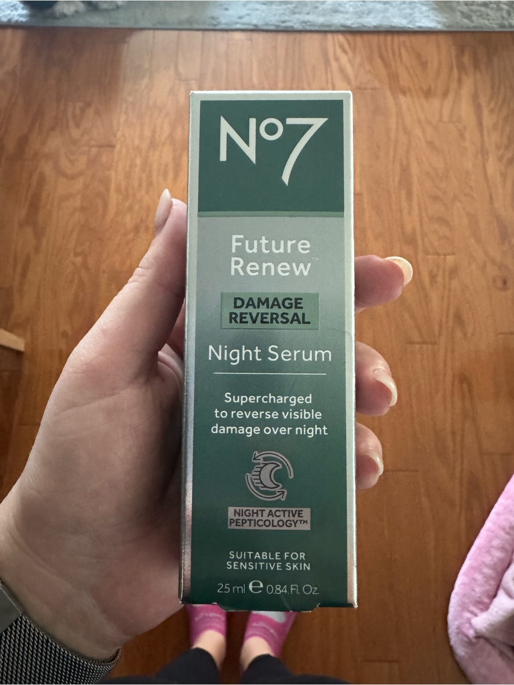 NO 7 future renew damage reversal night serum